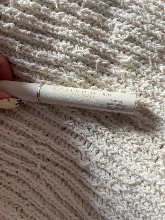 Vegamour Other - Vegamour GRO+ Advanced Brow Serum – Cream/White